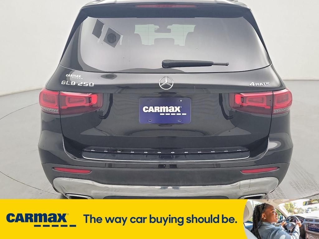 used 2021 Mercedes-Benz GLB 250 car, priced at $29,998