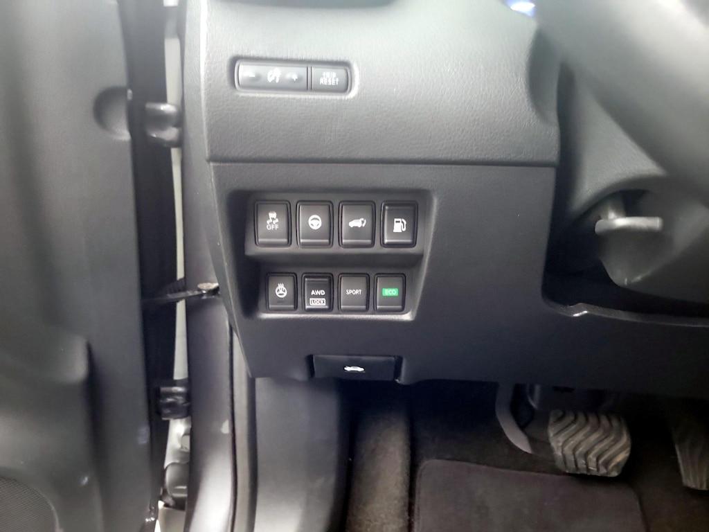 used 2020 Nissan Rogue car, priced at $24,998