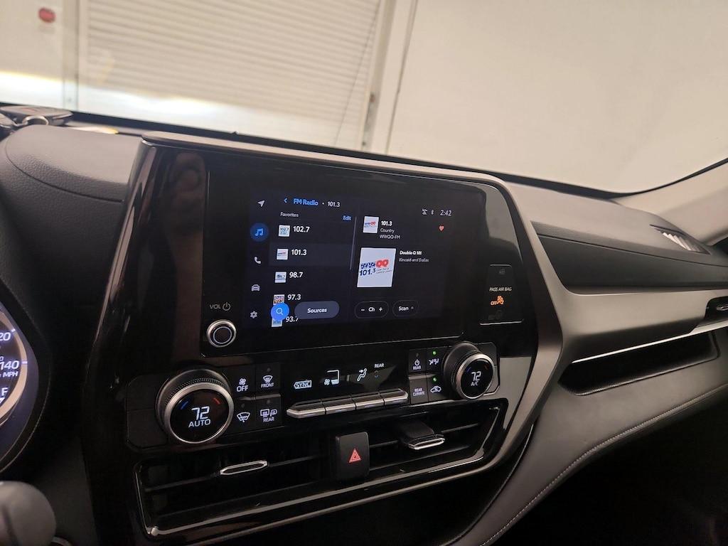 used 2023 Toyota Highlander Hybrid car, priced at $42,998