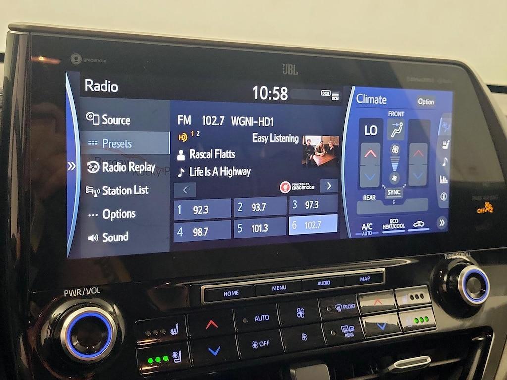 used 2020 Toyota Highlander car, priced at $34,998