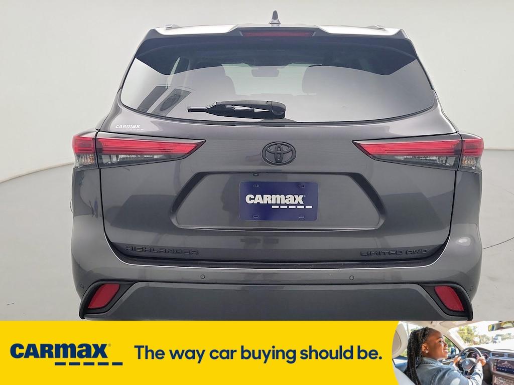 used 2020 Toyota Highlander car, priced at $34,998