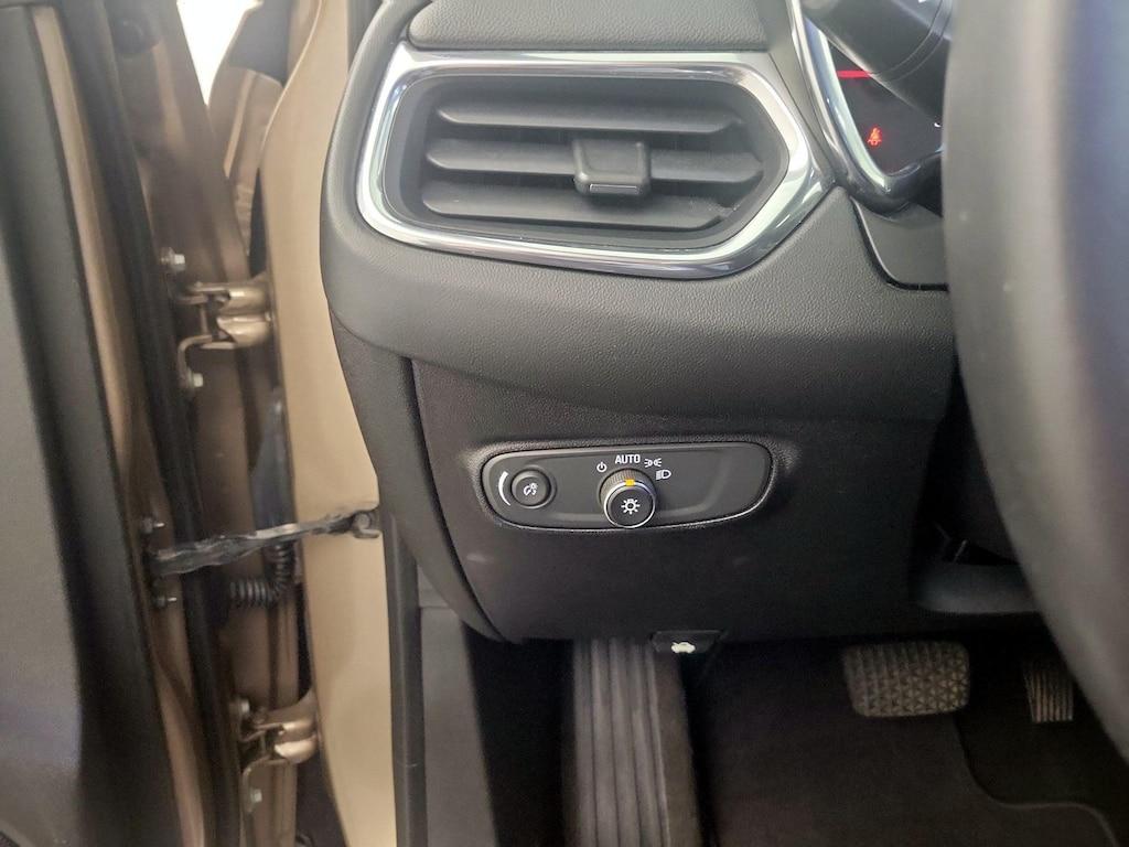 used 2018 Chevrolet Equinox car, priced at $18,998