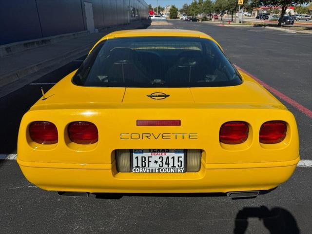 used 1995 Chevrolet Corvette car, priced at $14,900