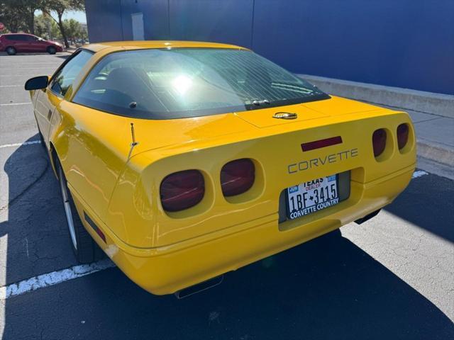 used 1995 Chevrolet Corvette car, priced at $14,900