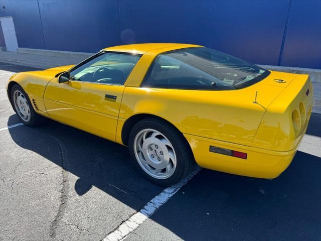 used 1995 Chevrolet Corvette car, priced at $14,900