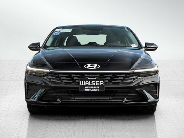 new 2025 Hyundai Elantra car, priced at $22,340