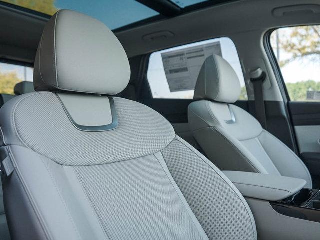 new 2025 Hyundai TUCSON Hybrid car, priced at $41,507