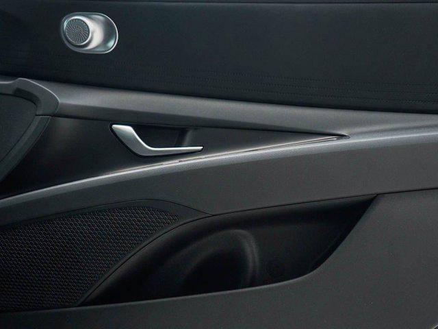 new 2025 Hyundai Elantra car, priced at $20,500