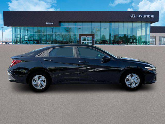 new 2025 Hyundai Elantra car, priced at $22,286