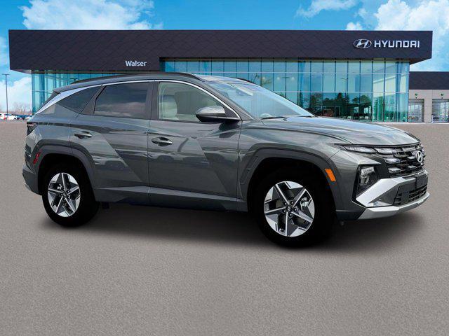 new 2025 Hyundai Tucson Hybrid car, priced at $36,799