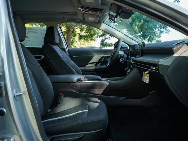 new 2025 Hyundai Sonata car, priced at $28,650