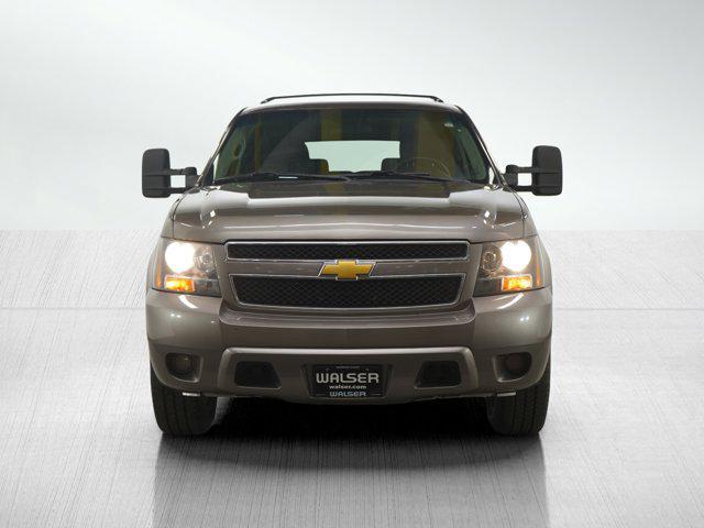 used 2013 Chevrolet Suburban car, priced at $22,998