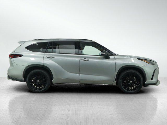 used 2024 Toyota Highlander car, priced at $44,699