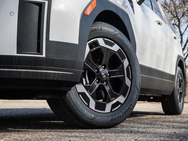new 2025 Hyundai Santa Fe car, priced at $37,917