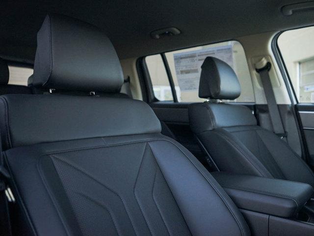 new 2025 Hyundai Santa Fe car, priced at $34,998