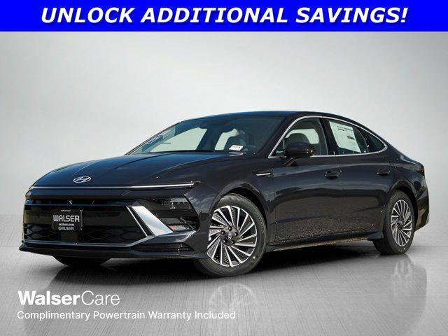 new 2026 Hyundai Sonata Hybrid car, priced at $38,913