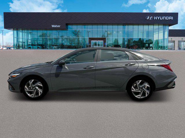 new 2025 Hyundai Elantra car, priced at $26,285