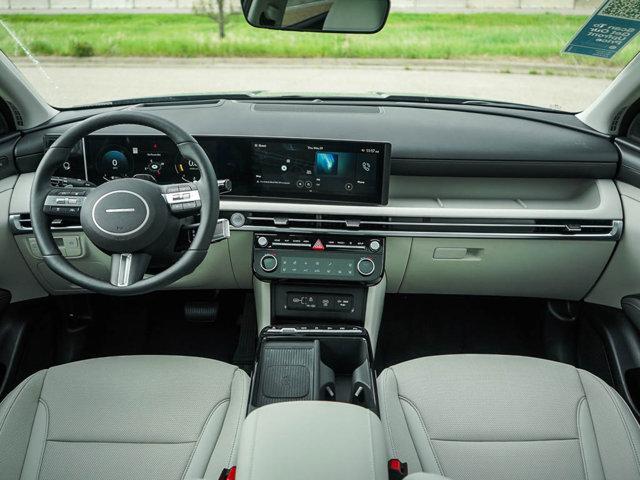 new 2025 Hyundai Tucson car, priced at $39,126