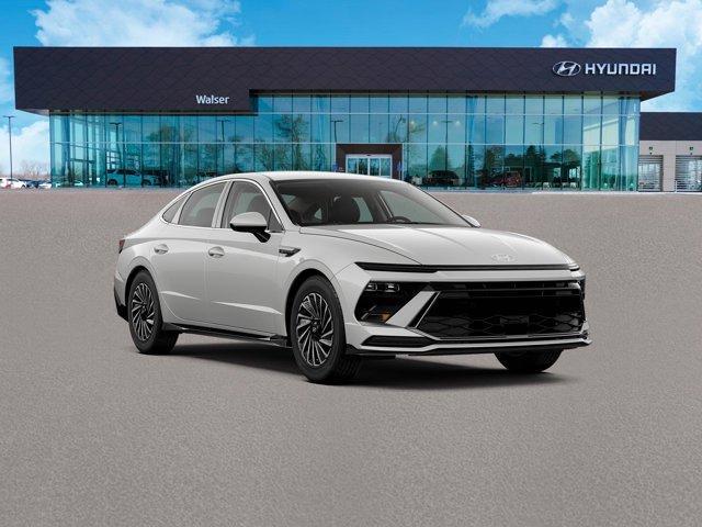 new 2024 Hyundai Sonata Hybrid car, priced at $32,599