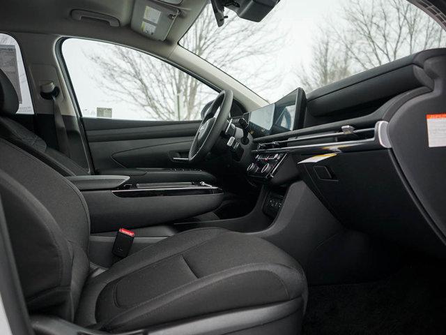 new 2025 Hyundai TUCSON Hybrid car, priced at $33,374