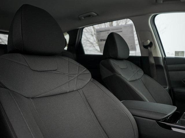 new 2025 Hyundai TUCSON Hybrid car, priced at $33,374