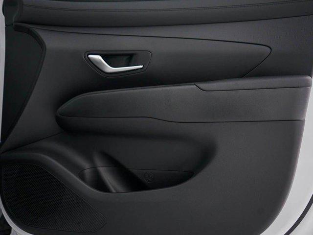 new 2025 Hyundai TUCSON Hybrid car, priced at $33,374