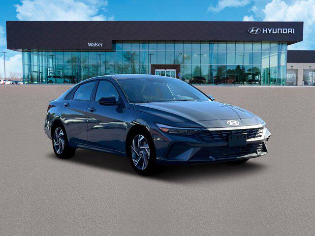 new 2025 Hyundai Elantra car, priced at $24,454