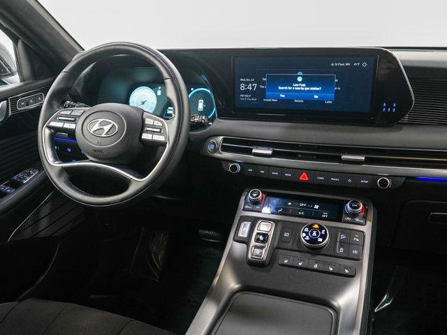 used 2025 Hyundai Palisade car, priced at $46,998
