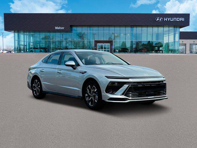 new 2025 Hyundai Sonata car, priced at $27,608