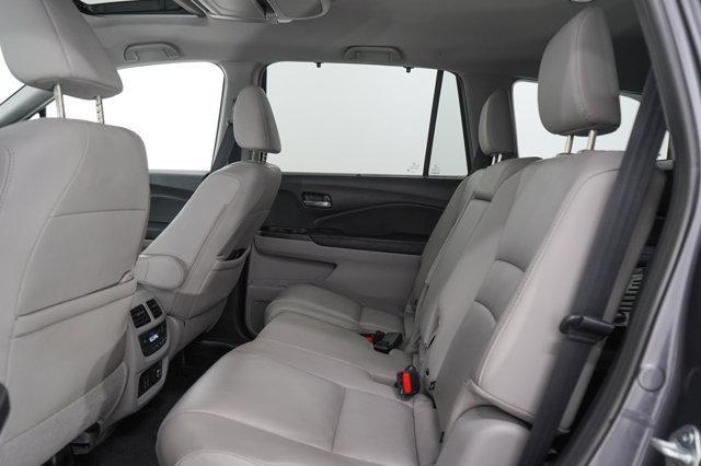 used 2021 Honda Pilot car, priced at $31,998