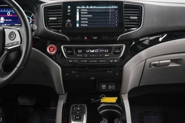 used 2021 Honda Pilot car, priced at $31,998