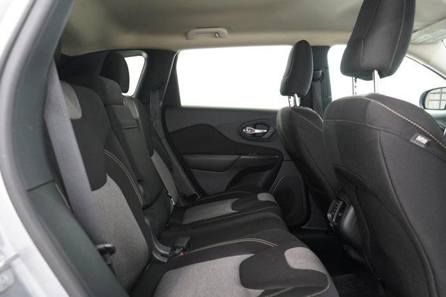 used 2014 Jeep Cherokee car, priced at $9,998