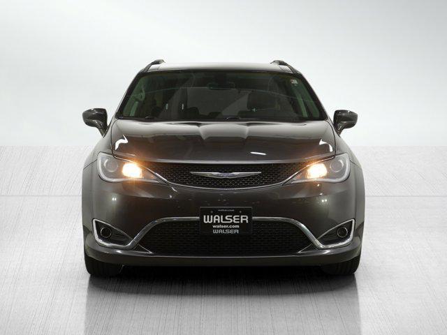 used 2017 Chrysler Pacifica car, priced at $14,998