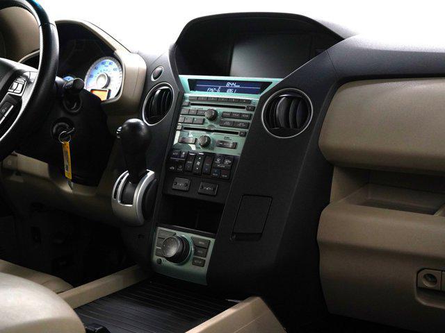 used 2009 Honda Pilot car, priced at $12,998