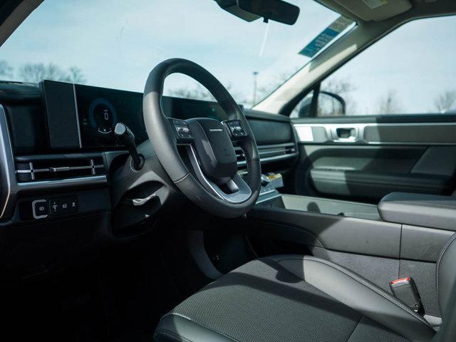 new 2025 Hyundai Santa Fe car, priced at $39,601