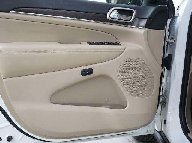 used 2015 Jeep Grand Cherokee car, priced at $15,299