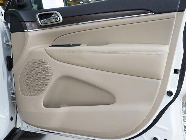 used 2015 Jeep Grand Cherokee car, priced at $15,299