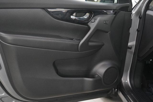 used 2022 Nissan Rogue Sport car, priced at $21,998