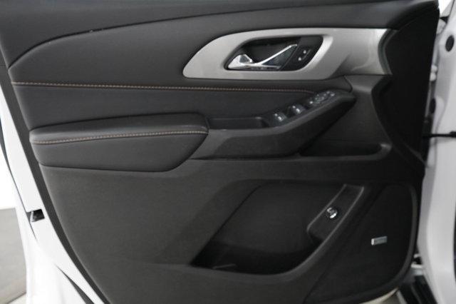 used 2021 Chevrolet Traverse car, priced at $29,998