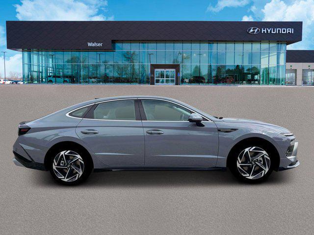new 2026 Hyundai Sonata car, priced at $30,585