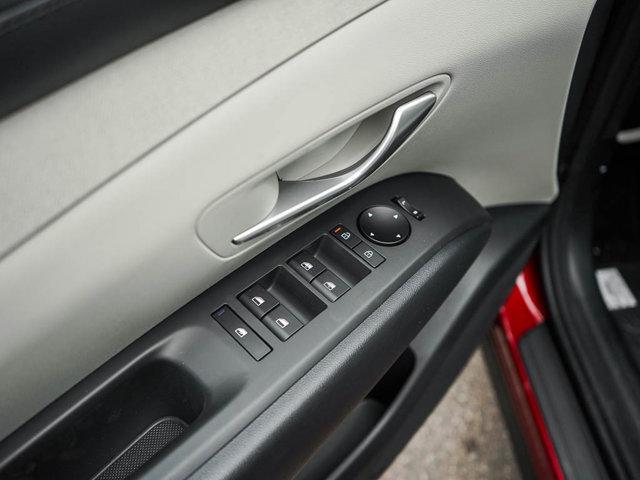 new 2025 Hyundai TUCSON Hybrid car, priced at $34,782