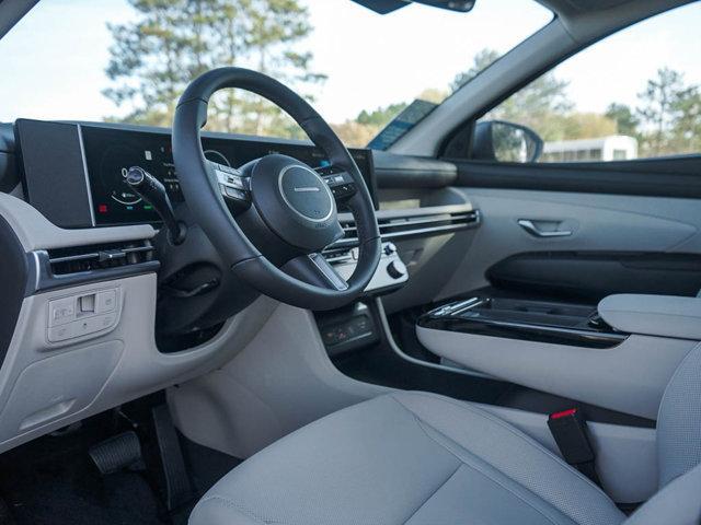 new 2025 Hyundai TUCSON Hybrid car, priced at $37,452