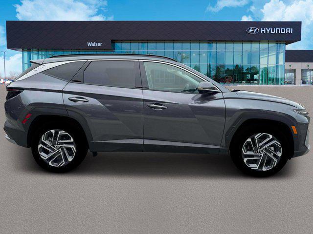 new 2025 Hyundai TUCSON Hybrid car, priced at $40,990