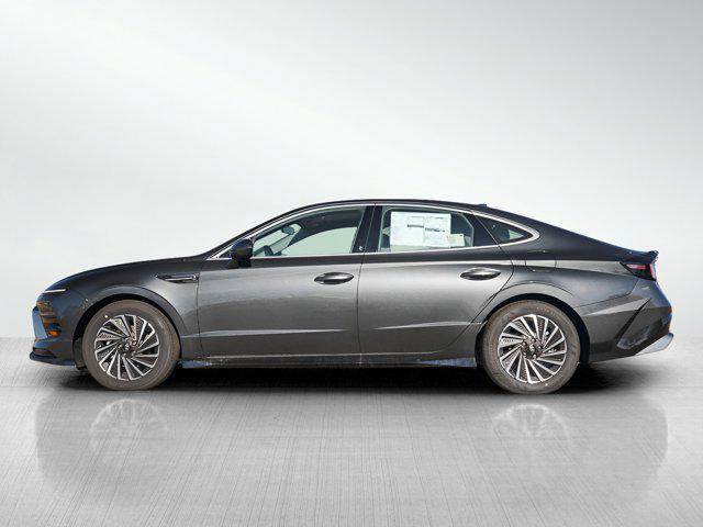 new 2025 Hyundai Sonata Hybrid car, priced at $31,199