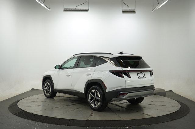new 2025 Hyundai TUCSON Hybrid car, priced at $30,999