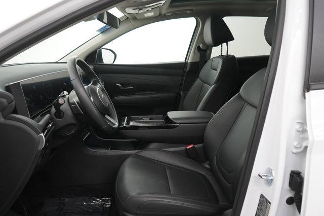 new 2025 Hyundai TUCSON Hybrid car, priced at $30,999