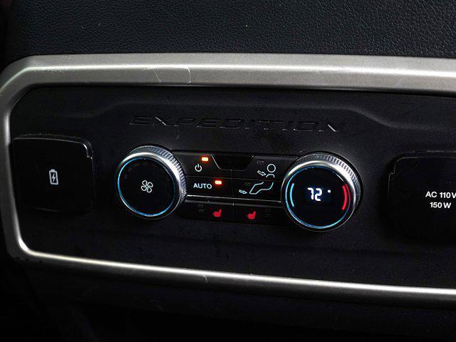 used 2023 Ford Expedition car, priced at $45,998