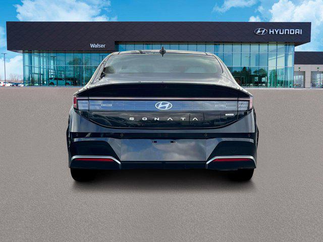 new 2025 Hyundai Sonata Hybrid car, priced at $37,699