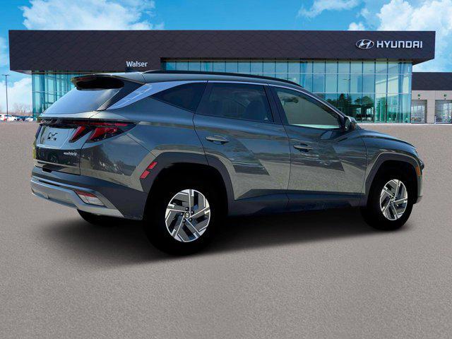 new 2025 Hyundai TUCSON Hybrid car, priced at $36,060