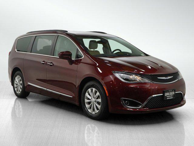 used 2017 Chrysler Pacifica car, priced at $13,998